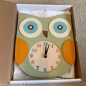 Kerri Lee Owl Clock